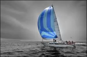 Qui chantait "Depuis le monde a bien changé, la ligne Holworth a fait peau neuve, elle est très bien considérée, sa réussite est un chef d'oeuvre" ?