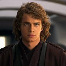 Quand Anakin Skywalker est-il né ?