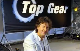 C'est le présentateur du Top Gear anglais, qui est-ce ?