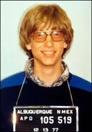 Informaticien et entrepreneur né à Seattle le 28 octobre 1955. Pionnier dans le domaine de la micro-informatique.