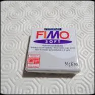 Quel est le numéro de la couleur gris dauphin ?