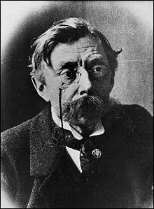 N&eacute; en Belgique &agrave; Saint-Amand en 1855, ce po&egrave;te a &eacute;crit ''Les Villes tentaculaires'' et ''La Multiple splendeur'' ; il se nomme :