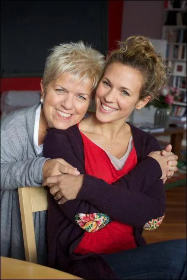 Comment s'appelle l'épisode de "Joséphine ange gardien" dans lequel elle joue aux côtés de Mimie Mathy ?