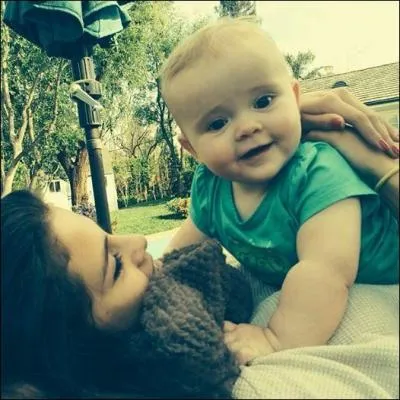 A-t-elle une soeur ?