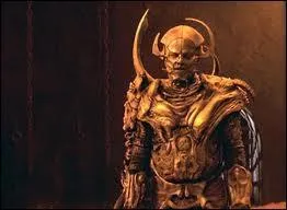 Qui est le guide de Cordy dans l'&eacute;pisode "Anniversaire" ?