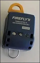 Ce bip sonne toutes les 30 secondes lorsque le pompier est immobile ; comment se nomme-t-il ? (il s'accroche sur l'ARI)