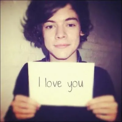 Avec qui est-il en couple en ce moment ? (en mars 2015)