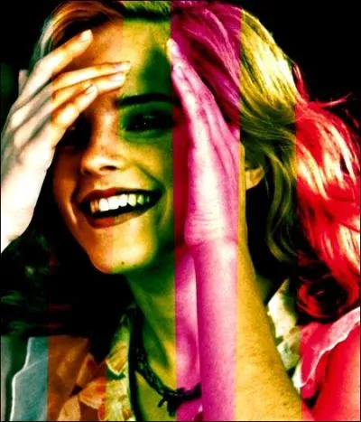 - On peut pas mourir de la dragoncelle, couillon ! 

- Bien sûr que si ! 

- Ecoute, l'histoire, elle est pas sur la dragoncelle, d'accord ? C'est une dame de la haute qui...

- J'ai entendu Malefoy qui parlait de dragoncelle, tu sais qui l'a contracté dans sa famille, Hermione ?