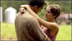 Que fait Tris comme tâche au début du film ?