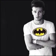 Le nom entier de Liam est :