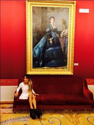 Pour l'anniversaire de Vilu, quelle était la surprise de Leon ?