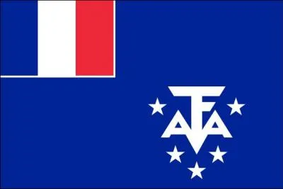 Voici le drapeau de la Terre-[ ... ].