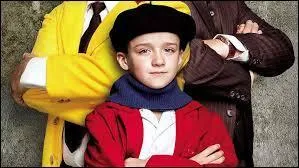 Ce personnage de bande dessinée, créé par Peyo, a connu une adaptation cinématographique de ses aventures en 2014. Quel est le nom de ce jeune garçon ?