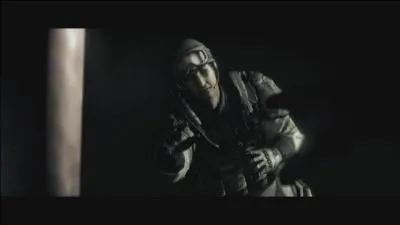 A cause de quel événement traumatisant, Chris a-t-il perdu la mémoire ?