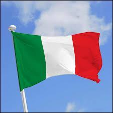 Chaque année en Italie, quel jour fête-t-on la "fête du drapeau" ?