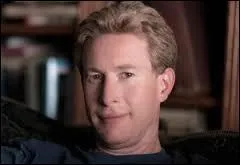 6 - En quelle année l'interprète du père de "Pete Campbell" est-il mort ?