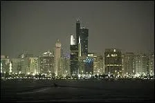 Abu Dhabi se trouve...