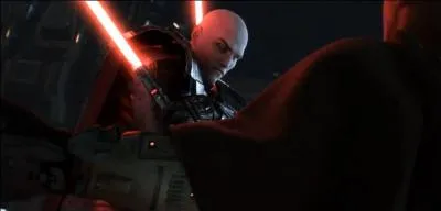 Quel puissant maître Jedi vainquit-il d'un coup simultané de ses deux sabres au torse au cours d'un duel au dessus de Korriban ?