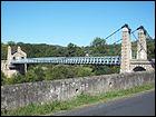 Le pont routier de Margeaix est suspendu et est long de 143 m ; il a été construit en 1898 sur la Loire, en Haute-Loire, à :