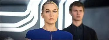 Qui tue Jeanine à la fin ?