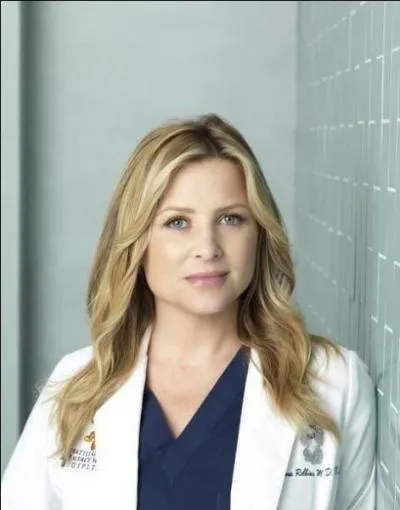 Avec qui Arizona Robbins forme-t-elle un couple ?