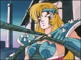 Je me suis entraînée avec Shun d'Andromède ; mes sentiments pour lui ne sont plus à prouver car lorsque je me suis emmêlée dans mon propre fouet, il est venu à mon aide, a découvert mon visage et je n'ai pas cherché à le tuer. Qui suis-je ?