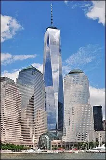 Dans quelle ville se trouve le One World Trade Center ?