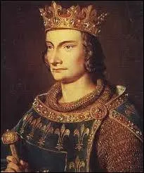 Quel fils de Philippe IV le Bel, le premier à lui succéder a été sacré roi de France le 24 août 1315 à Reims ?