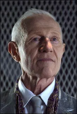 Au début de la saison 2, comment s'appelle le président de Mount Weather ?