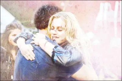 À quel épisode de la saison 2, Bellamy & Clarke sont-ils réunis ?