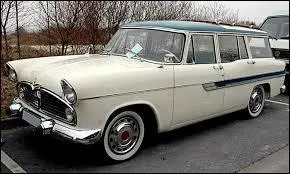 Petit retour en arrière avec cette voiture, qui est la version break de la ...