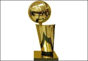 Quel est le nom de la franchise NBA ayant gagné le plus grand nombre de titres de NBA Champions dans l'Histoire ?