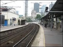 Le mot commence par Ar...