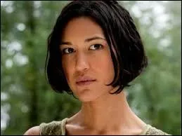 Avec qui Leah est-elle sortie ?