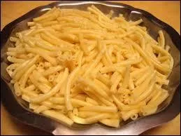Comment s'appelle la forme des pâtes présentes sur la photo ?