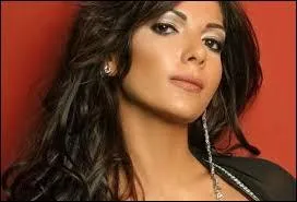 Chanteuse syrienne née le 15 mai 1969 à Damas...