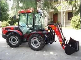 Quelle est cette marque de tracteur ?