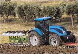 Quelle est cette marque de tracteur ?