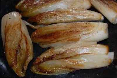 Dites-moi comment vous avez obtenu ces endives braisées après les avoir fait cuire à l'eau ?