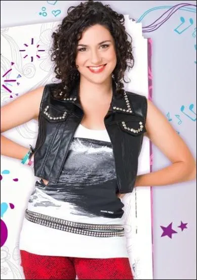 Avec qui Nata sort-elle ?