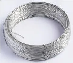 Voici un fil de fer. Laquelle de ces affirmations est fausse le concernant ?