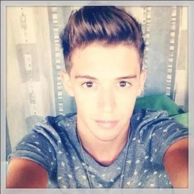 Quel rôle joue-t-il dans la série "Violetta" ?