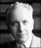 Décembre : Quel chanteur n'a pas chanté les textes d'Aragon ?