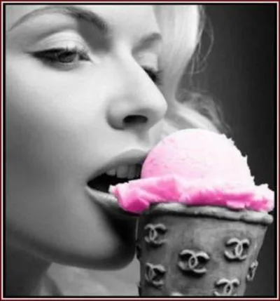 Cette jolie femme l'incarne avec sensualité, mais vous aurez reconnu le péché capital dont il s'agit.