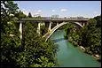 Ce pont ferroviaire en arc béton d'une longueur de 1092 m, a été construit sur L'Aar en 1941 à :