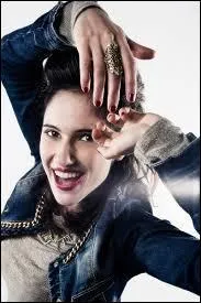 En 2014, elle a tourné dans la dernière saison de "Violetta", ce qui a été pour elle un tremplin exceptionnel dans le monde de la musique pour ados. Quel est le nom donné par ses fans pour sa tournée ?