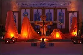 Complétez ce dicton : "Le Vendredi saint, s'il pleut, le buf rit, le cochon ...".