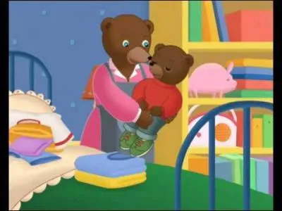 De quelle couleur est la veste de la maman de Petit Ours brun ?