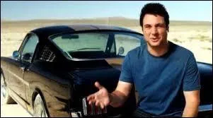 Comment s'appelle ce présentateur de "Top Gear US" ?