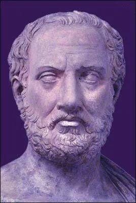 Qui est cet historien athénien ? Il retrace les origines de la guerre, ses débuts puis ses principaux épisodes.